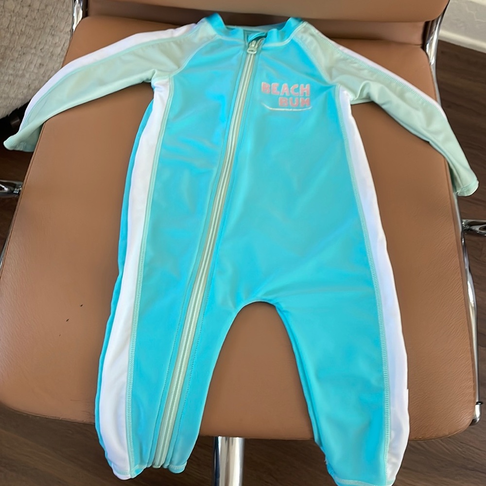 Beach Bum Swim Zip Long Sleeve Girl Romper Swimsuit Size 12/18 months